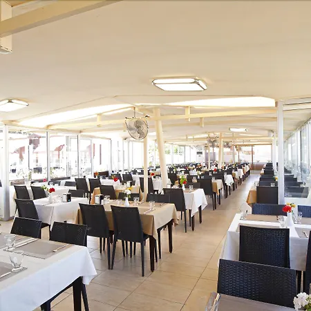 Risa فندق بيتيس